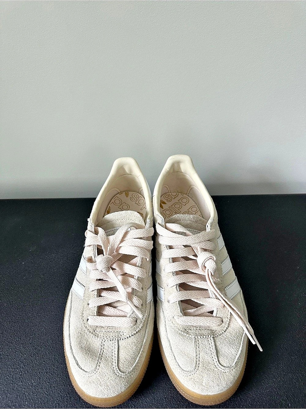 adidas Spezial Sneakers Cream White US 6.5 Like New